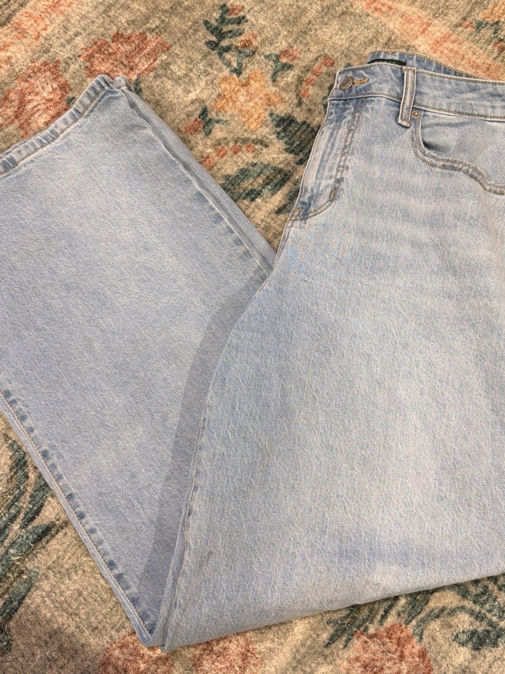 Light Wash High-Rise wide Leg Jeans